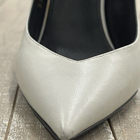 Saint Laurent Leather Pointed Pumps In White - Picture 10 of 16